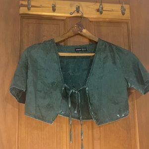 Emerald Green tie front cropped floral blouse